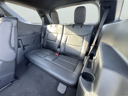 New 2026 Ford Explorer ST-Line w/ ST-Line Street Pack AWD/4WD image 26