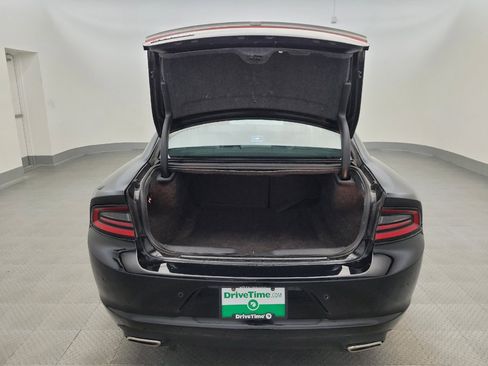 Used 2022 Dodge Charger SXT w/ Leather Interior Group RWD image 29