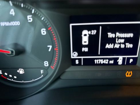 Used 2021 Chevrolet TrailBlazer LT image 18