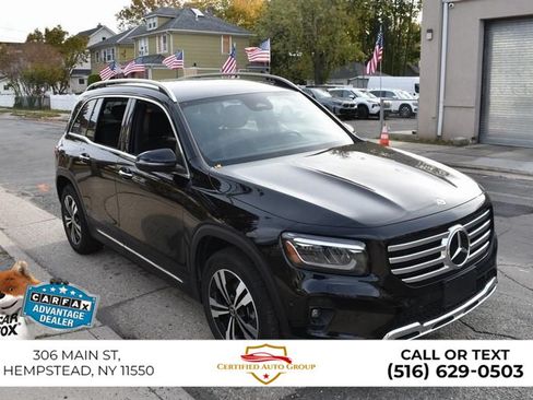 Used 2023 Mercedes-Benz GLB 250 4MATIC image 4