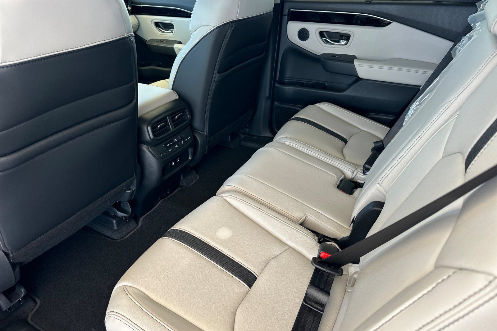 New 2026 Honda Pilot EX-L image 13