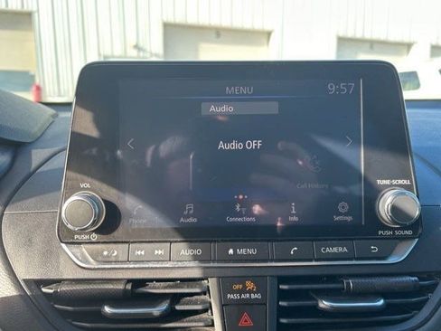 Used 2022 Nissan Altima 2.5 SV image 20