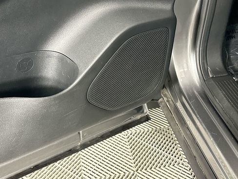 Certified 2023 Nissan Rogue SV FWD image 26