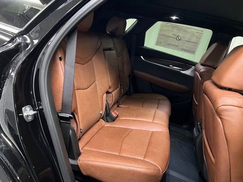 New 2026 Cadillac XT5 Premium Luxury w/ LPO, Floor Liner Package image 18