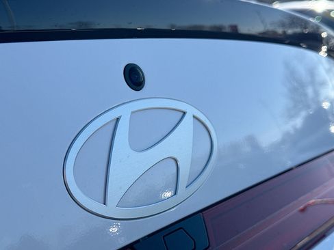 New 2026 Hyundai Elantra SEL Sport Premium image 11