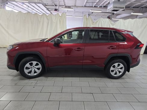 Certified 2022 Toyota RAV4 LE image 13