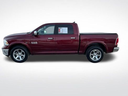 Used 2018 RAM 1500 Laramie w/ Convenience Group AWD/4WD image 3