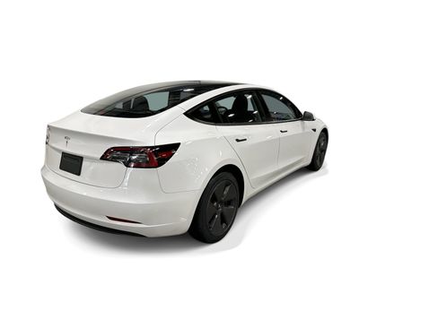 Certified 2023 Tesla Model 3 Standard Range RWD image 6