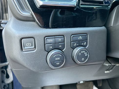 Used 2022 Chevrolet Silverado 1500 LT w/ All Star Edition Plus AWD/4WD image 21