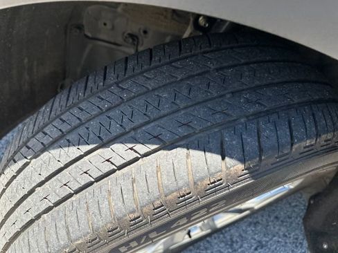 Used 2025 Honda CR-V EX image 37