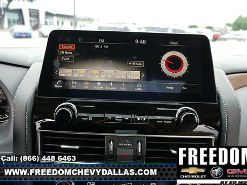 Used 2024 Nissan Armada SL w/ Captain's Chairs Package RWD image 21
