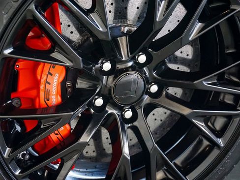 Used 2015 Chevrolet Corvette Z06 w/ Z07 Performance Package image 53