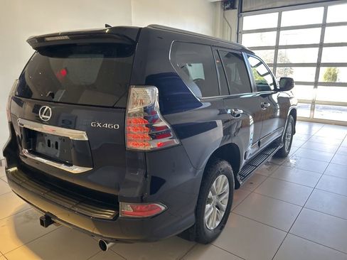 Used 2018 Lexus GX 460 image 15