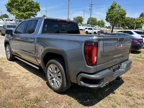 Used 2022 GMC Sierra 1500 Denali w/ Denali Premium Package AWD/4WD image 6