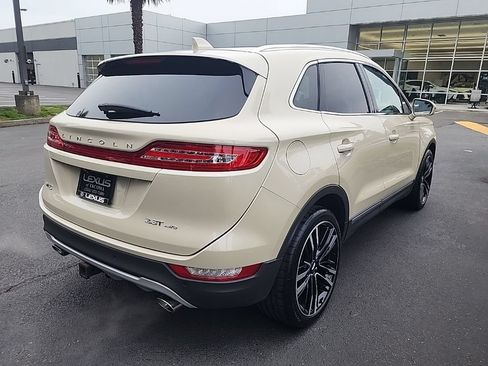 Used 2018 Lincoln MKC Reserve AWD/4WD image 5