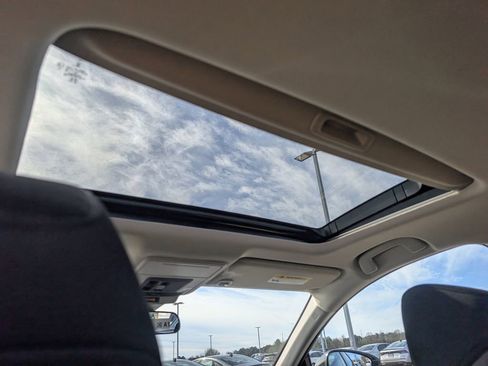 New 2025 Honda Accord SE image 27