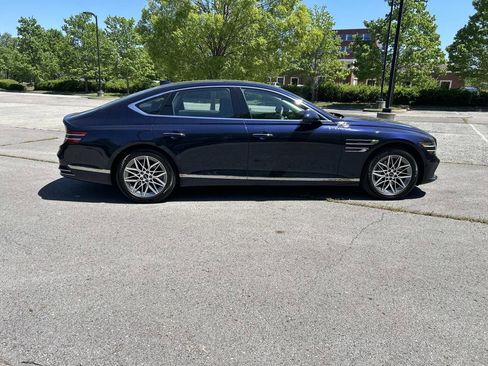 Used 2025 Genesis G80 2.5T AWD/4WD image 8