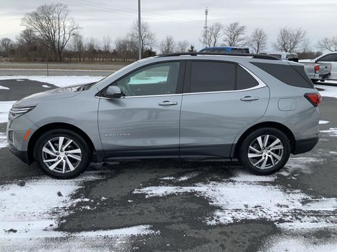 Used 2024 Chevrolet Equinox LT image 9