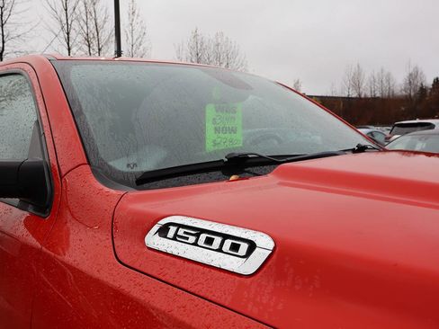 Used 2020 RAM 1500 Big Horn image 9