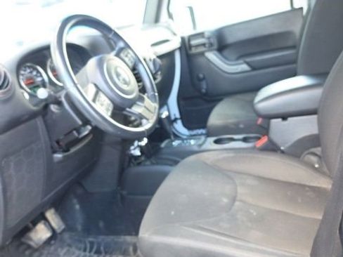 Used 2016 Jeep Wrangler Sport image 5