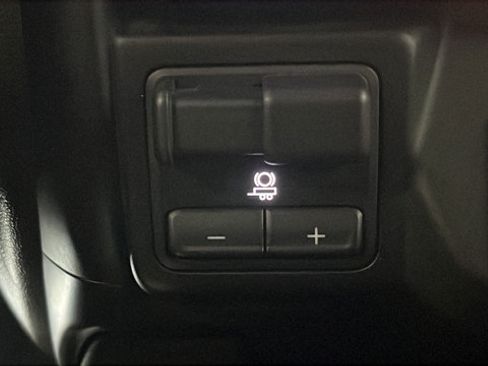 Used 2021 GMC Sierra 1500 Elevation AWD/4WD image 34