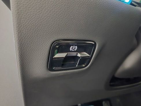 New 2026 Mercedes-Benz E 450 4MATIC Sedan image 20