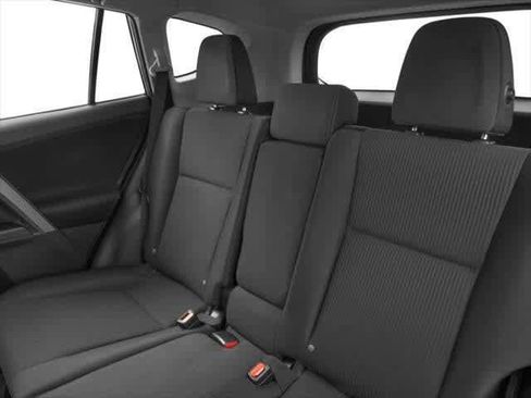Used 2018 Toyota RAV4 LE w/ All Weather Liner Package image 9