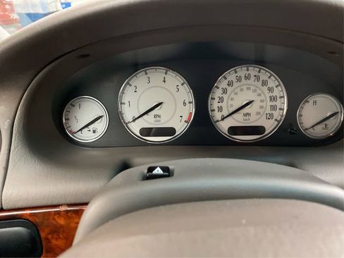 Used 2001 Chrysler 300M image 20