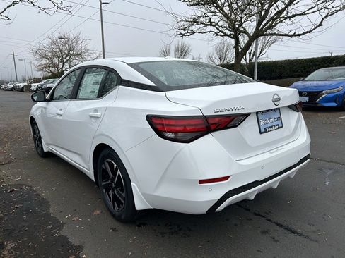 Used 2025 Nissan Sentra SV w/ All-Weather Package image 7