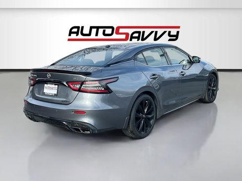 Used 2023 Nissan Maxima SR w/ Sport Mat Group FWD image 7
