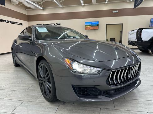 Used 2018 Maserati Ghibli image 5
