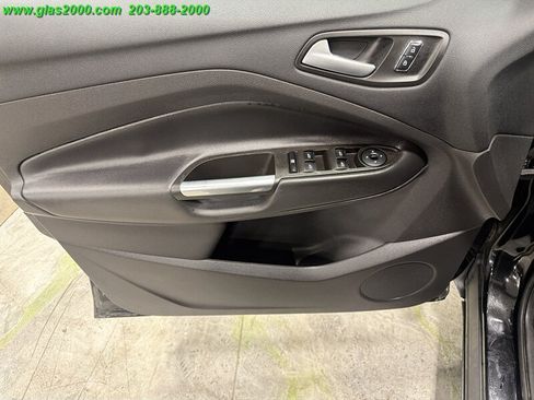 Used 2016 Ford Escape SE AWD/4WD image 25