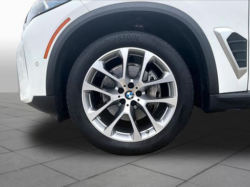 Used 2026 BMW X5 sDrive40i RWD image 10