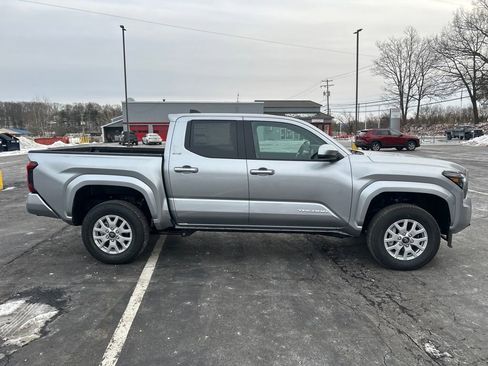 New 2026 Toyota Tacoma SR5 image 6
