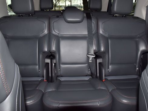 Certified 2025 Ford Expedition Max Active image 21