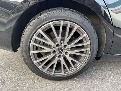 Used 2025 Mercedes-Benz CLA 250 4MATIC image 5
