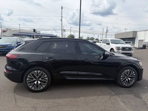 Used 2024 Audi Q8 e-tron Prestige w/ Prestige Package AWD/4WD image 16
