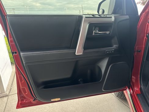Certified 2023 Toyota 4Runner Limited AWD/4WD image 12