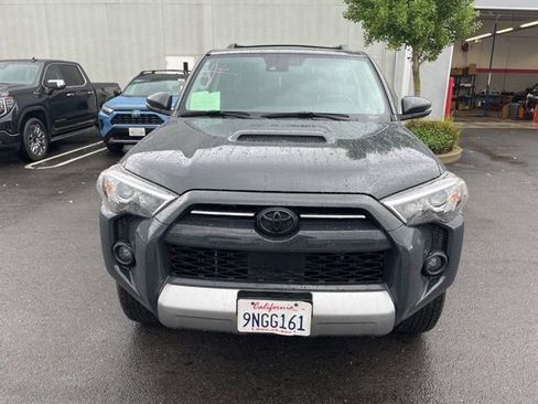 Used 2024 Toyota 4Runner TRD Off-Road Premium w/ Moonroof Package image 2