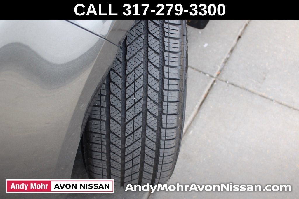 Used 2019 Ford Edge SEL FWD image 12