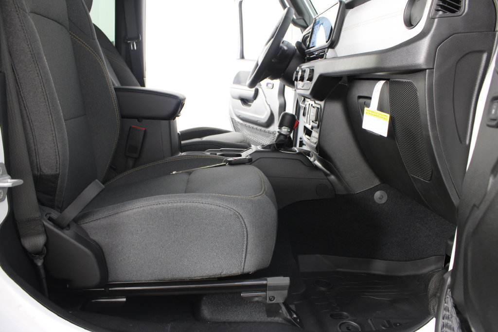 New 2026 Jeep Wrangler Sport AWD/4WD image 16