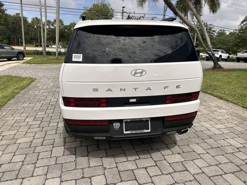 Used 2025 Hyundai Santa Fe SEL FWD image 35