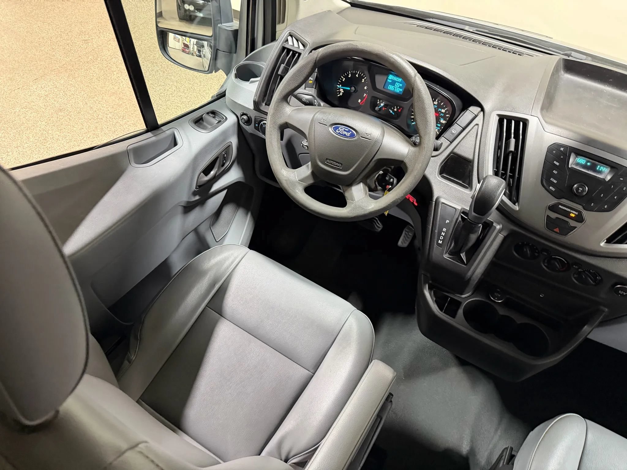 Used 2015 Ford Transit 250 148 Medium Roof RWD image 52