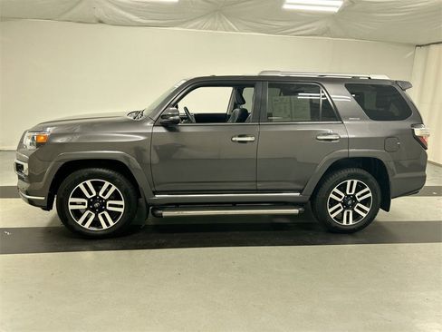 Used 2022 Toyota 4Runner Limited image 6
