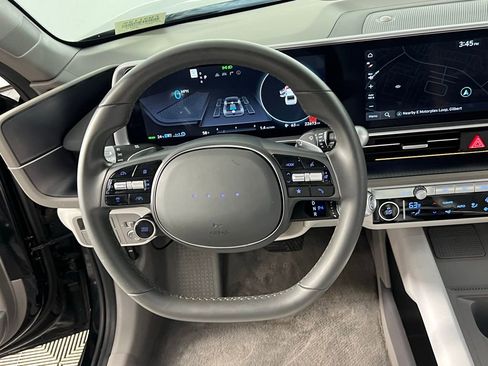 Used 2023 Hyundai Ioniq 6 SEL image 12