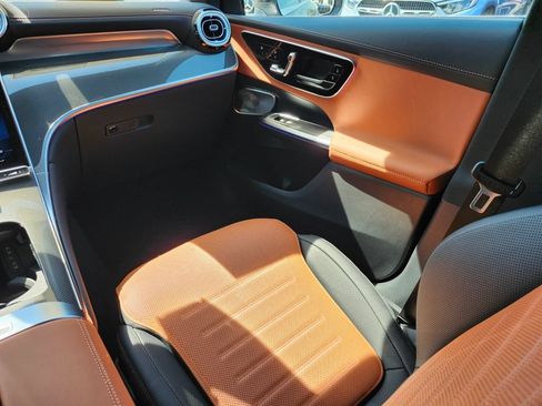 New 2026 Mercedes-Benz GLC 300 4MATIC image 15
