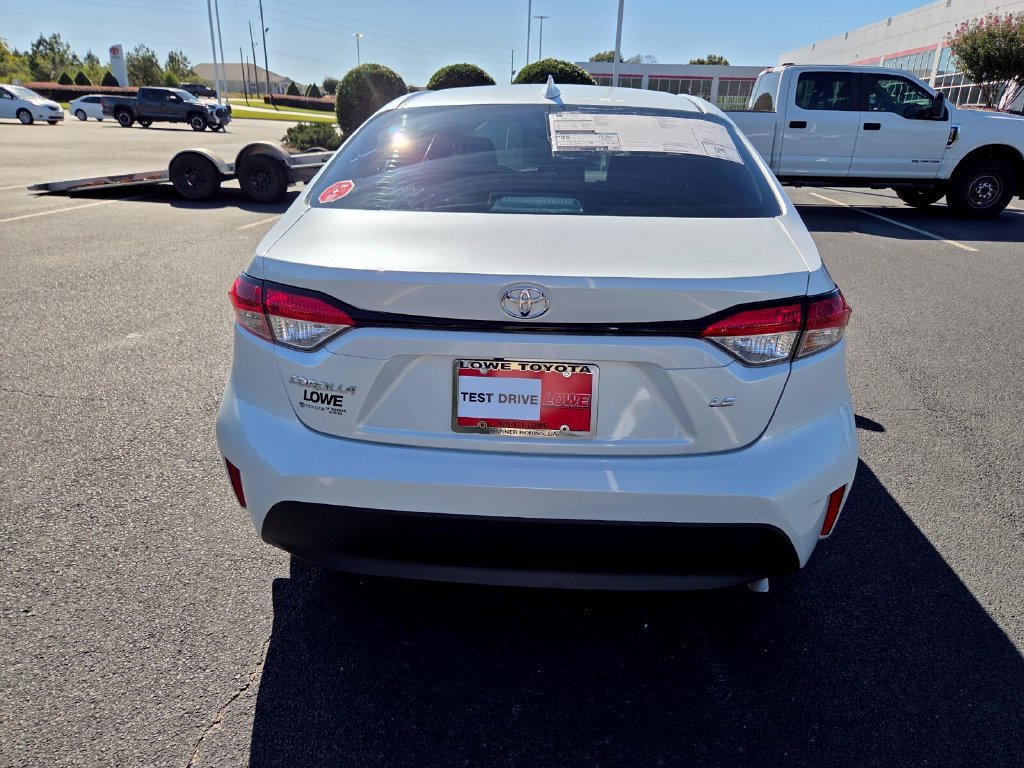 New 2027 Toyota Corolla LE FWD image 11
