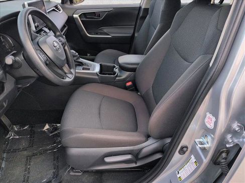 Used 2025 Toyota RAV4 LE image 20