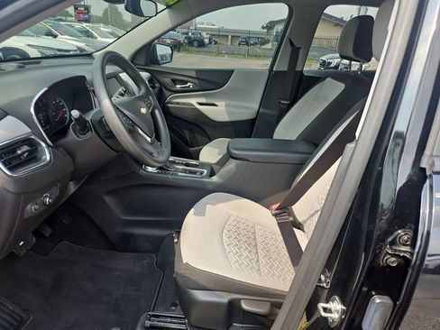 Used 2024 Chevrolet Equinox LS FWD image 9