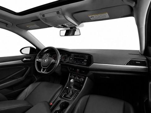 Used 2019 Volkswagen Jetta SE w/ Cold Weather Package FWD image 29